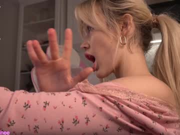 webcam girl golden_alinee image #8221946