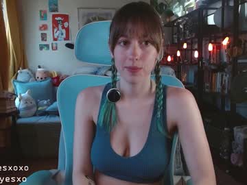 webcam couple bigeyesxo image #6056168