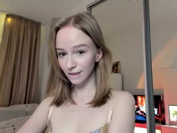 webcam girl happiness_s image #5904017