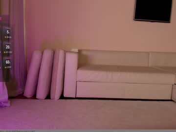 webcam girl hollyextra image #7707454
