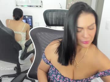 webcam couple emillybrowm image #7369827