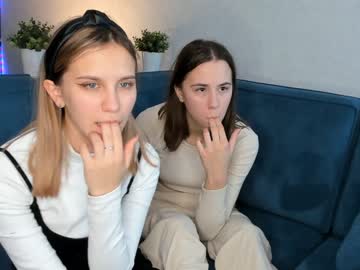 webcam couple barbarajennifers image #3320501