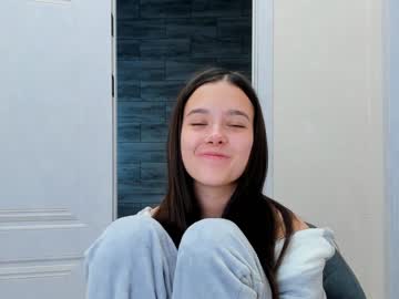 webcam girl emilybatee image #3943100