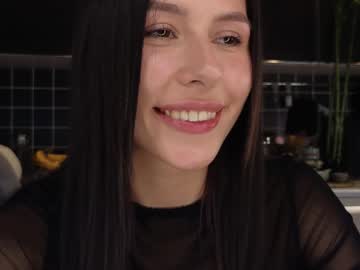 webcam girl yononeey image #7461126