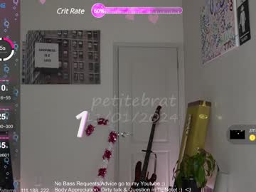 webcam girl petitebrat image #8154487