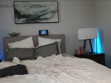 webcam couple ari_lovexo image #5015874