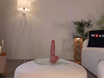 webcam girl ericamiracle15 image #8290993