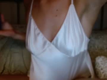 webcam girl miafosterx image #6682659