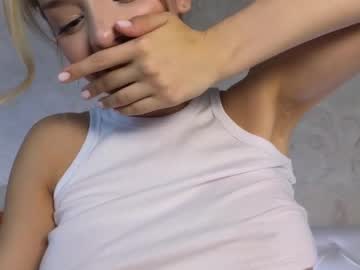 webcam girl lesi_moonie image #7310211