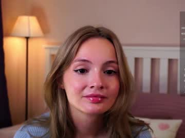 webcam girl esmeblond image #7537768