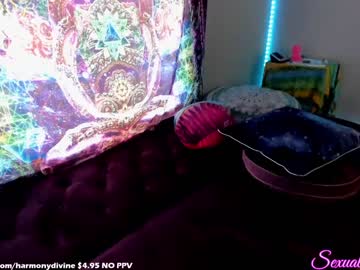 webcam girl sexual_essence image #1394921