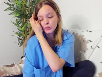 webcam girl dianaholiday image #3698161