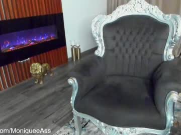 webcam girl moniqueeass image #3371228