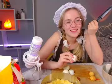 webcam girl aluntick image #8969759