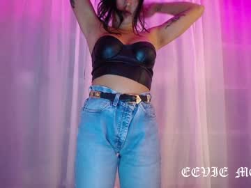 webcam girl eevie_moon image #1205832