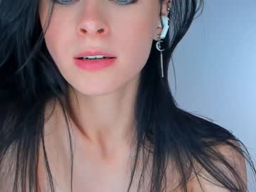 webcam girl uwunikaa image #7056001