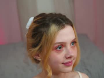 webcam girl little_anitta image #9138039