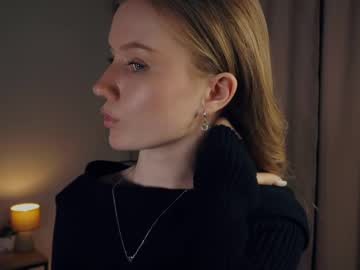 webcam girl rowenacroyle image #8810950