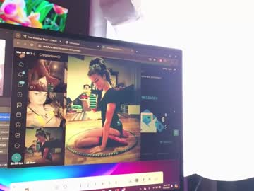 webcam girl chroniclove image #7427594