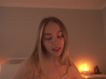webcam girl bibi_it_is image #9679707