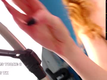 webcam girl curlylolly image #425389