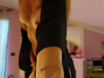 webcam girl reddfoxxy image #5134891
