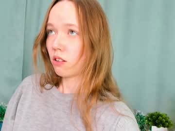 webcam girl fly_best image #8526139
