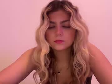 webcam girl kateevanss image #9111965