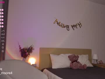 webcam girl lumoore image #4949484