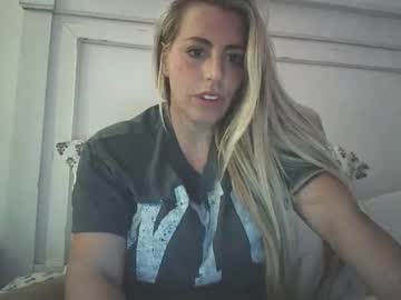 Cam for michellee_michaels