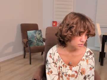 webcam girl lenaelisabeth image #5515879