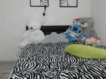 webcam girl kira_little image #4885444