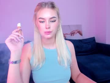 webcam girl 8a8y_nura image #2067050