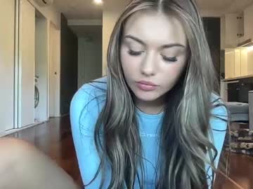 webcam girl cassies1 image #7036311