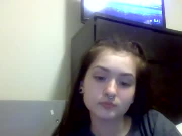 webcam girl littlefoot2002 image #5195229
