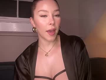 webcam girl novavangogh image #9032555