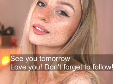 webcam girl artease image #5961229