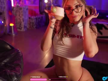 webcam girl informal_ image #9577560