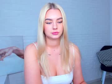 webcam girl 8a8y_nura image #1642821