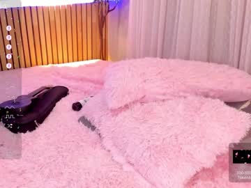 webcam girl little_effy18 image #6837341