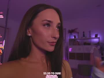 webcam girl hannahjames710 image #8285042