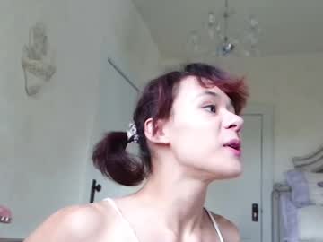webcam girl littlegreekflower image #8159367