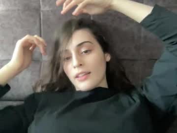 webcam girl wonderland_stia image #9659244