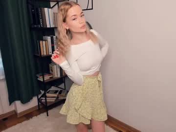 webcam girl lola_fantasies image #8848299