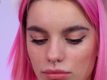 webcam girl shycinderella image #549760