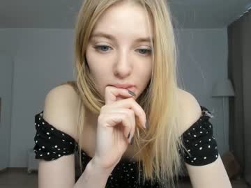 webcam girl olli_ver image #3237341