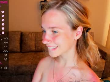 webcam girl lynnatlee image #7194789