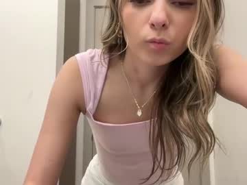 webcam girl kateevans2 image #8839730