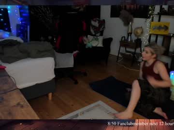 webcam girl kimilee22 image #6181463