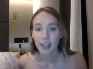 webcam girl ivyyy1995 image #9280187